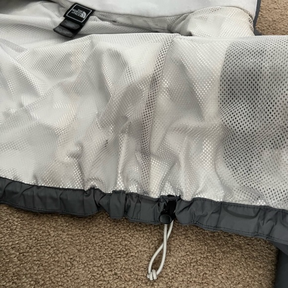 COPY - The North Face Hyvent jacket - Picture 4 of 4